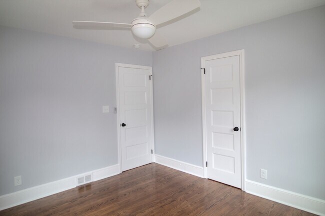 Building Photo - Beautiful 2 bedroom home in downtown Raleigh!
