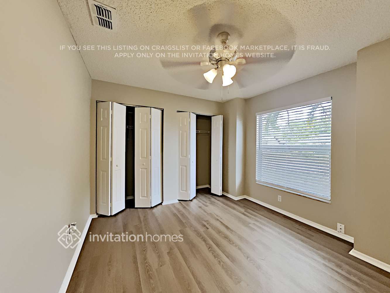 Building Photo - 6704 34th Ave W