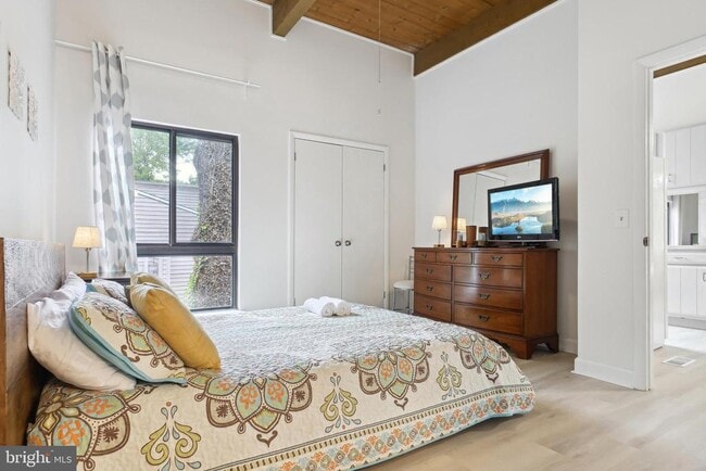 Building Photo - 438 Ocean Pkwy