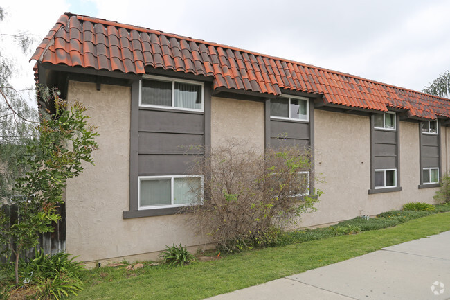 Building Photo - El Dorado Village Apartments