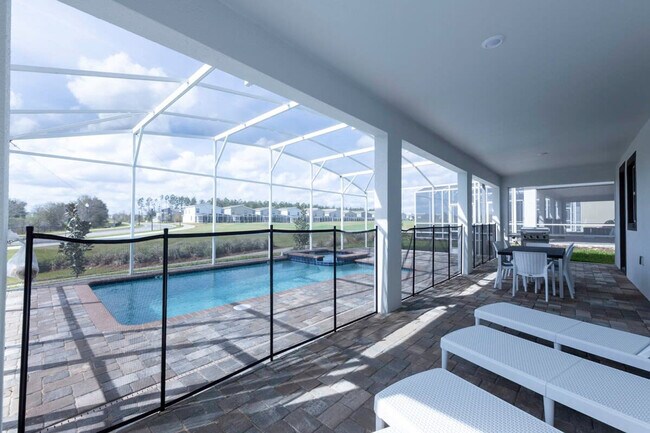 Building Photo - 8850 Cabot Cliffs Dr