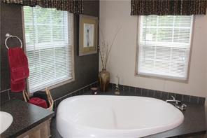 Building Photo - 414 Massengale Rd