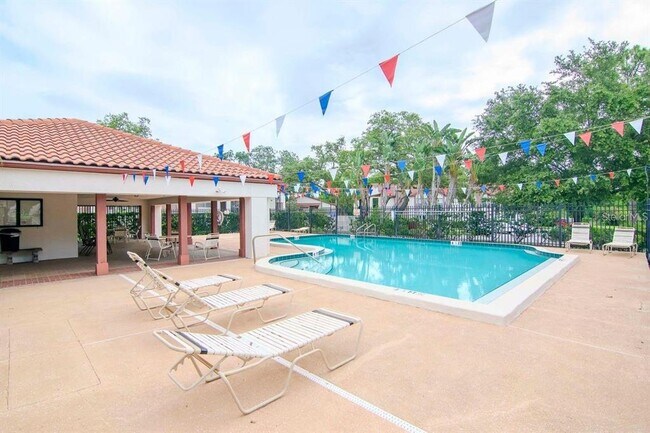 Building Photo - 3455 Countryside Blvd