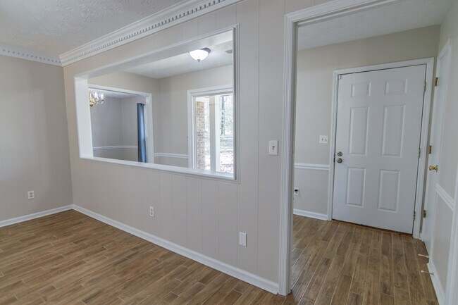 Building Photo - 1026 Denney Rd