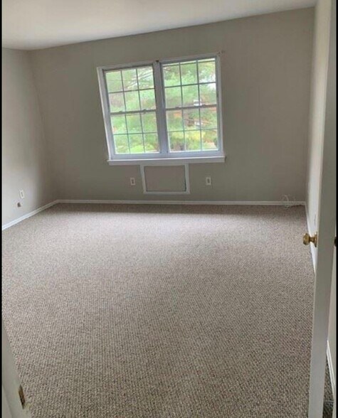 Bedroom 1 - 5 Wildwood Dr