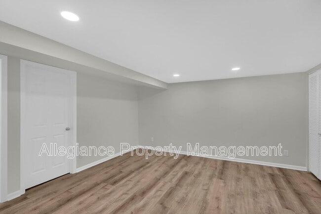 Building Photo - 46 Ancell St