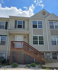 Building Photo - COMING SOON - Townhome in Bear Area