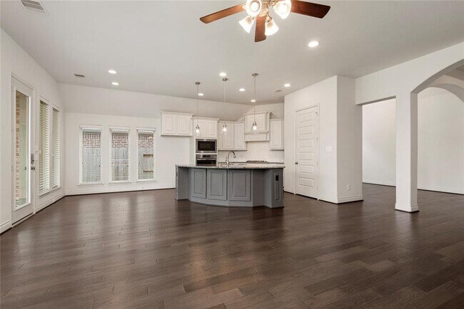 Building Photo - 4323 Croft Creek Dr