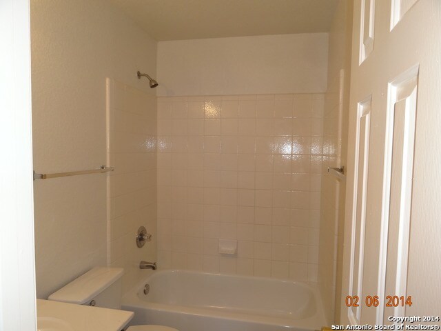 Building Photo - 5926 Ironmill Creek