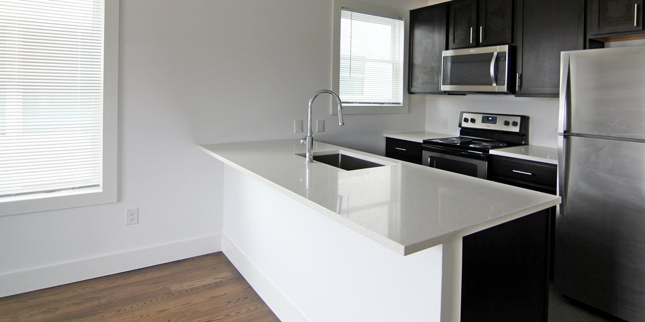 Building Photo - 4300 Junius St