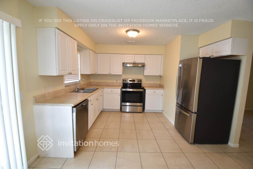 Building Photo - 11130 Stafford Ln