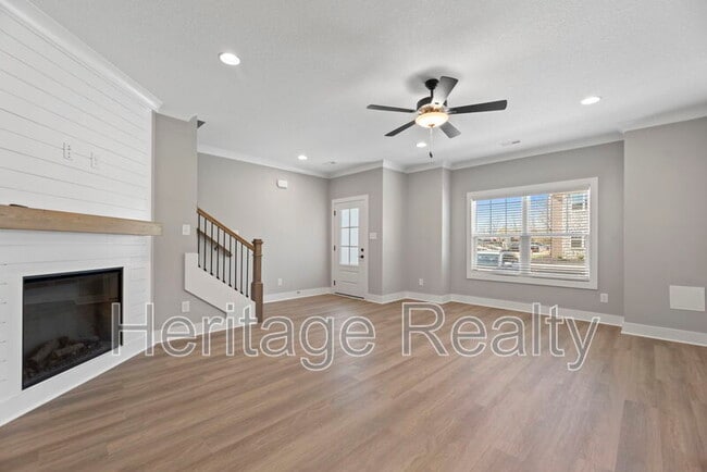 Building Photo - 7224 Sassafras Wy