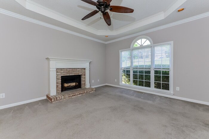 Building Photo - 139 Kentwood Ln