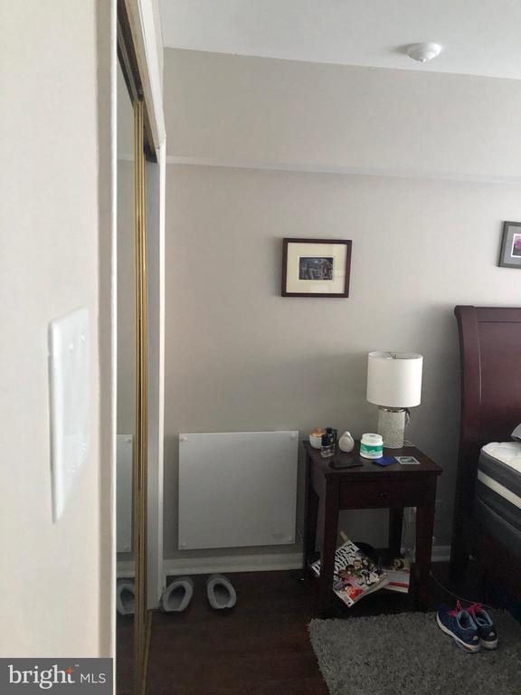 Building Photo - 2405 I St NW