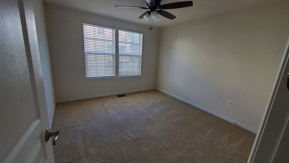 Building Photo - 14818 Mason Creek Cir