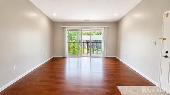 Building Photo - 500 Danbury Ln