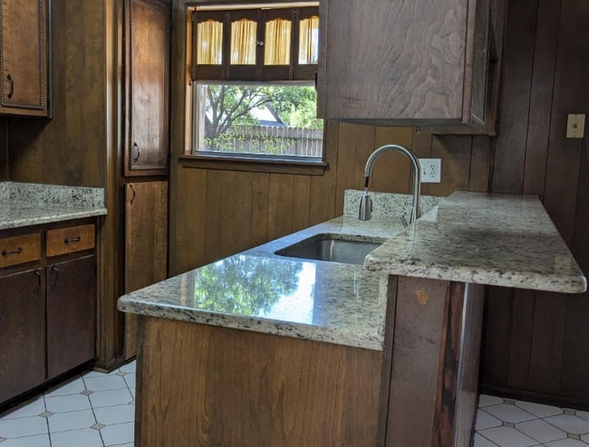Building Photo - 4602 Cambray Dr