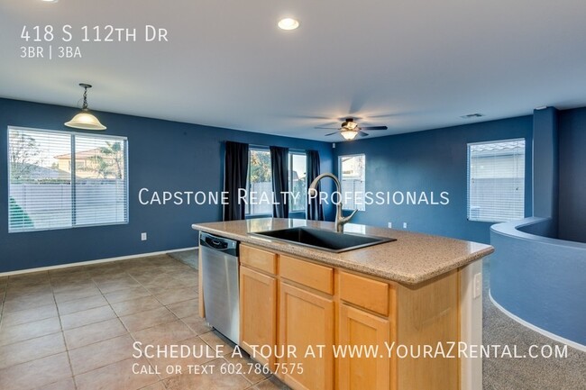 Building Photo - 418 S 112th Dr