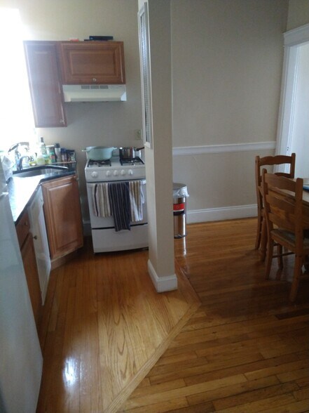 Building Photo - 1189 Commonwealth Ave