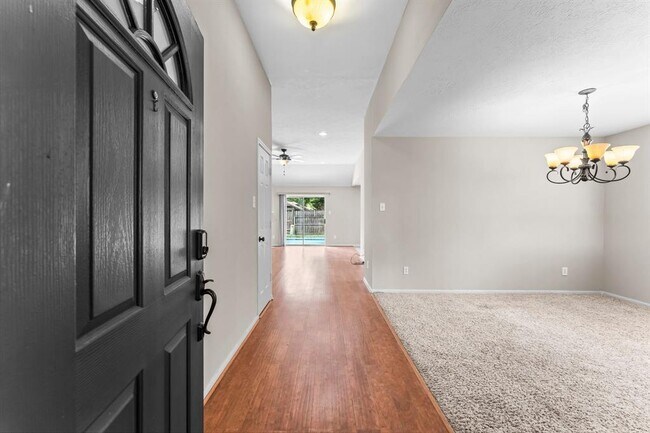 Building Photo - 31131 Perlican Dr