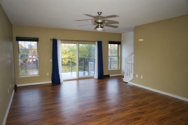 Primary Photo - 159 Marina Pl