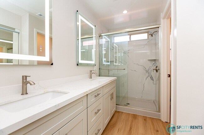 Building Photo - Pacifica: Newly Renovated Single Family Ho...