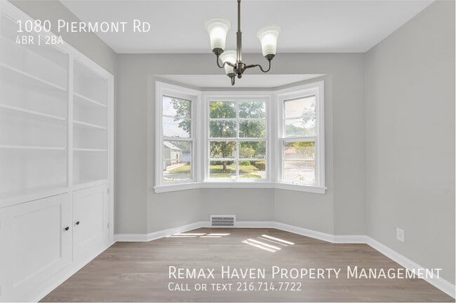 Building Photo - 1080 Piermont Rd