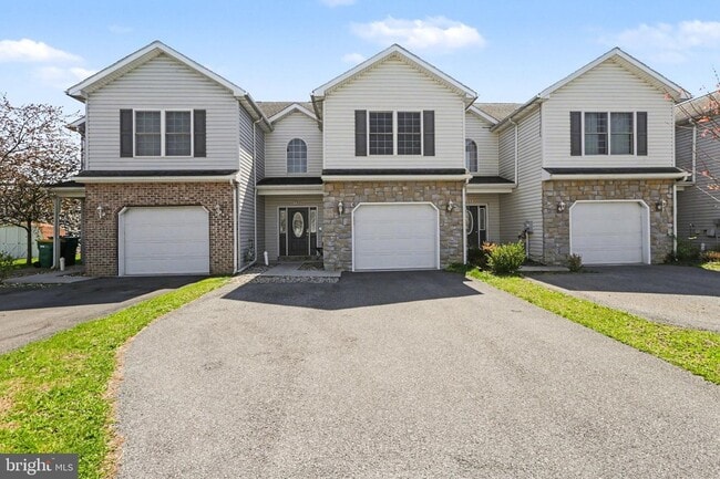 Building Photo - 134 Sable Dr