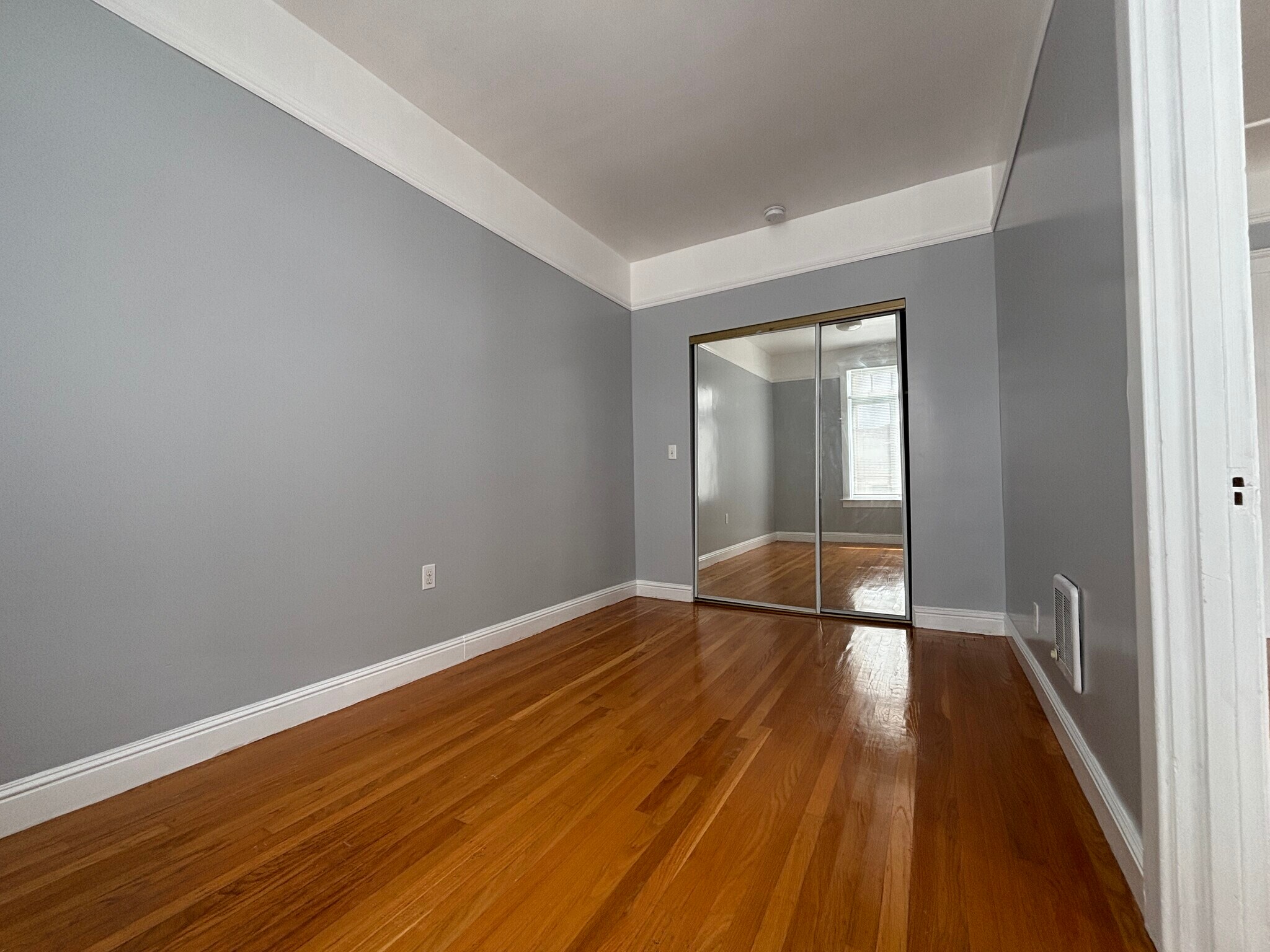 Bedroom - 2120 Clement St
