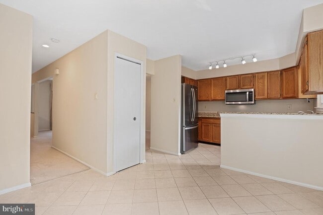 Building Photo - 11740 Stonegate Ln