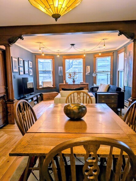 Building Photo - 147 Cleaves St