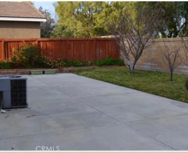 Building Photo - 7841 Danbury Dr