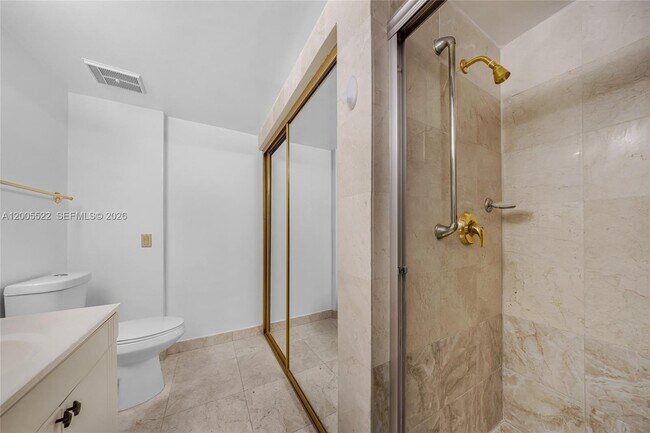 Building Photo - 3610 Yacht Club Dr