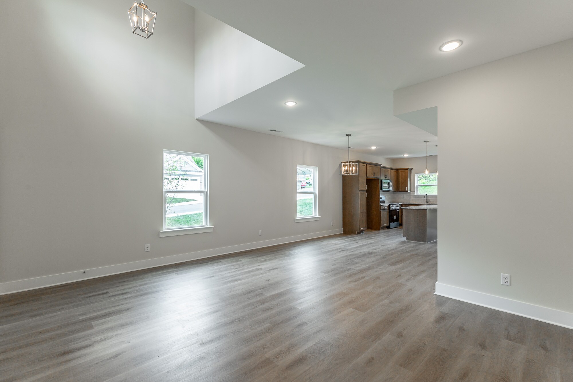 Building Photo - 4659 Heiskell Dr