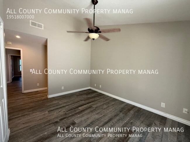 Building Photo - 42566 Escolacata Dr