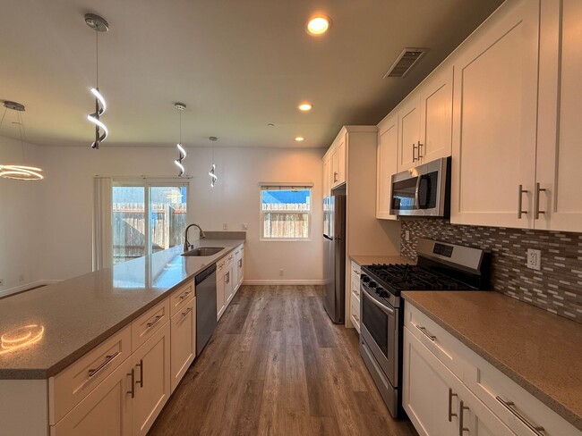 Building Photo - Coastal Living in Imperial Beach — Charming Home in a Prime Location!