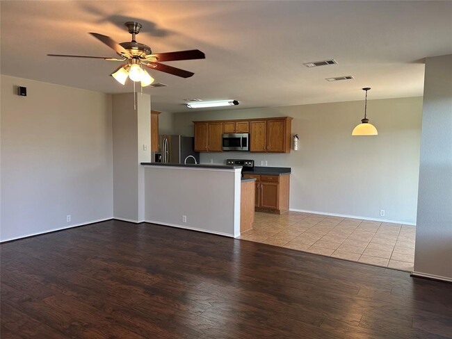 Building Photo - 4514 Quail Run Rd