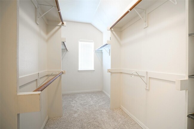 Building Photo - 4650 Penelope Ln