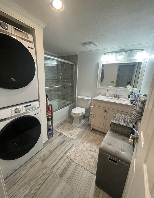 Bathroom&laundry!! - 165 Cottage St