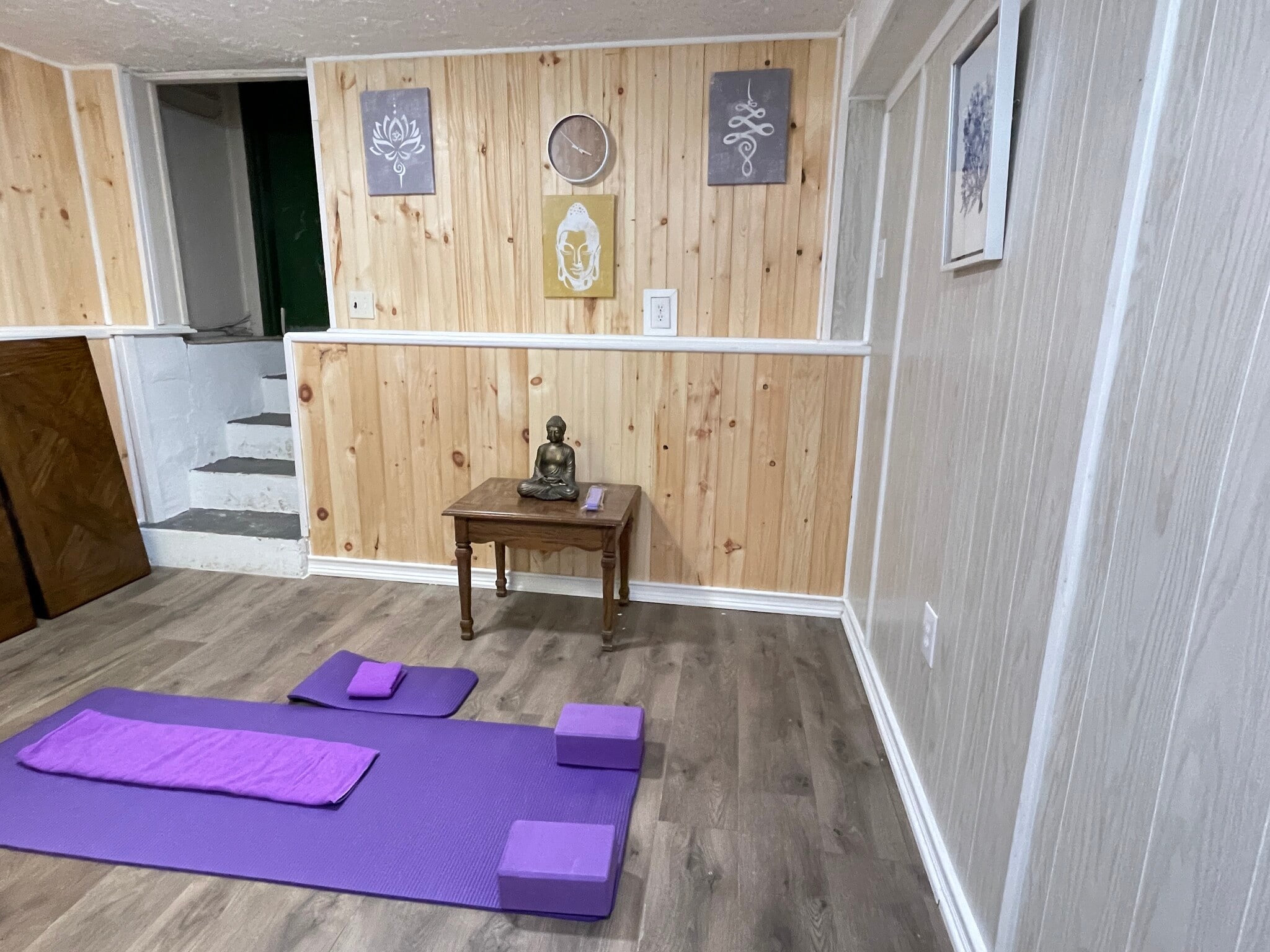 Yoga room - 68 Stanford Rd W