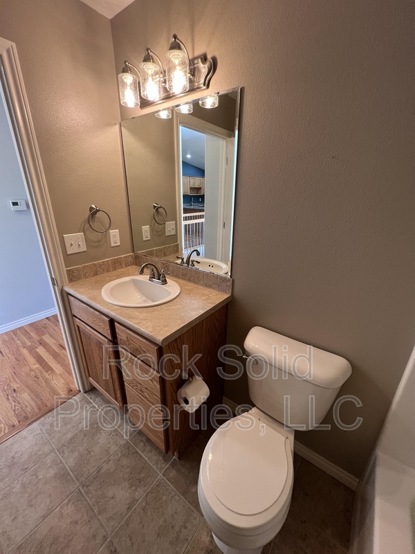 Building Photo - 6003 Crow Rd