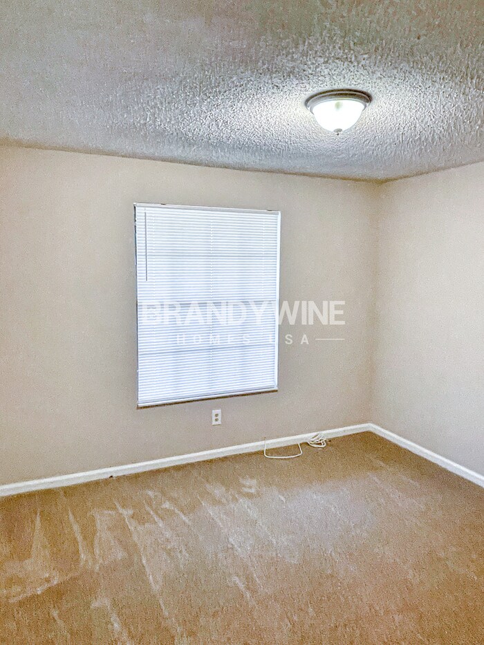 Building Photo - 8077 Springtree Road