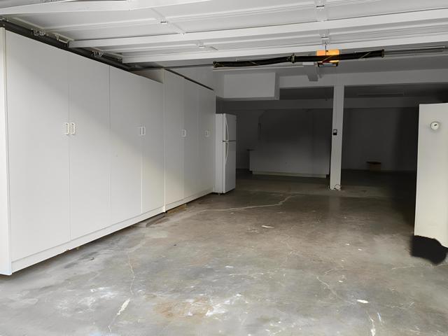 Building Photo - 429 Begonia Ave