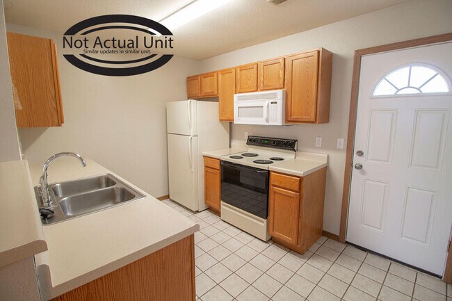 Building Photo - 1505 Native Dancer Ct