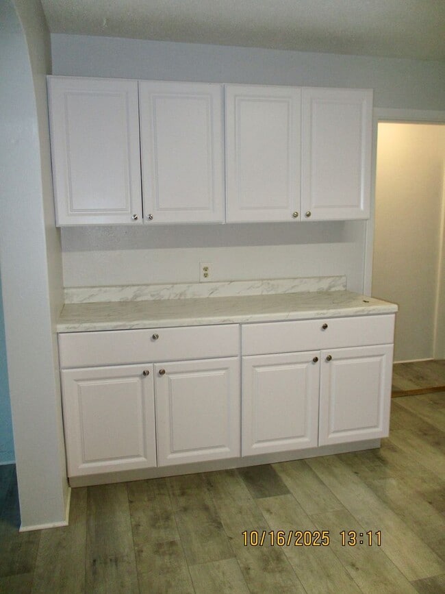 Building Photo - Charming 3 bedroom 2 bathroom Holly Hill