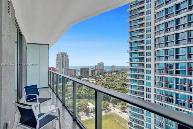 Building Photo - 1300 S Miami Ave