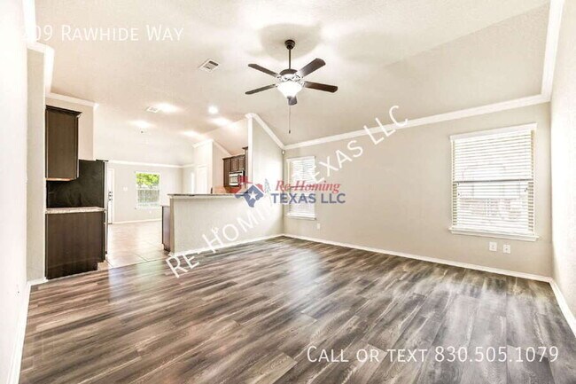 Building Photo - 209 Rawhide Way