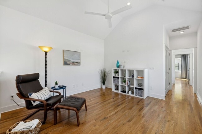 Building Photo - Germantown Gem just 1 mile from Downtown N...
