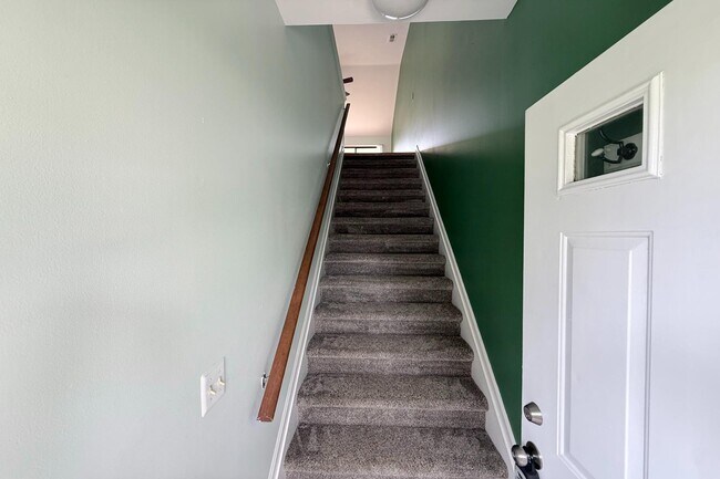 Building Photo - 30783 Hidden Pines Ln