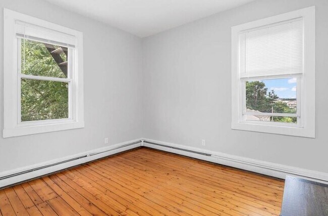 Building Photo - 50 Padelford St